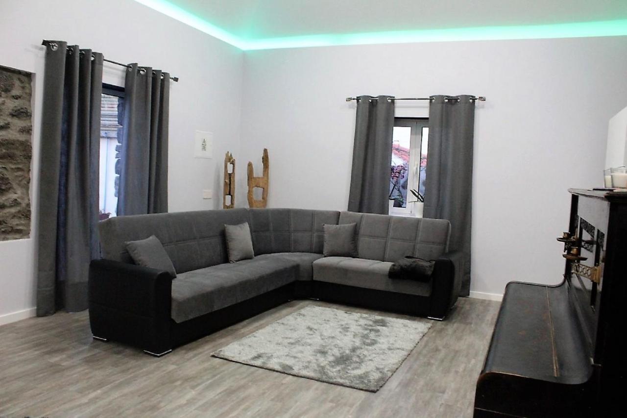 Cottage Quinze, Contemporary Designed Cottage With Swimming Pool Понта-Делгада Экстерьер фото