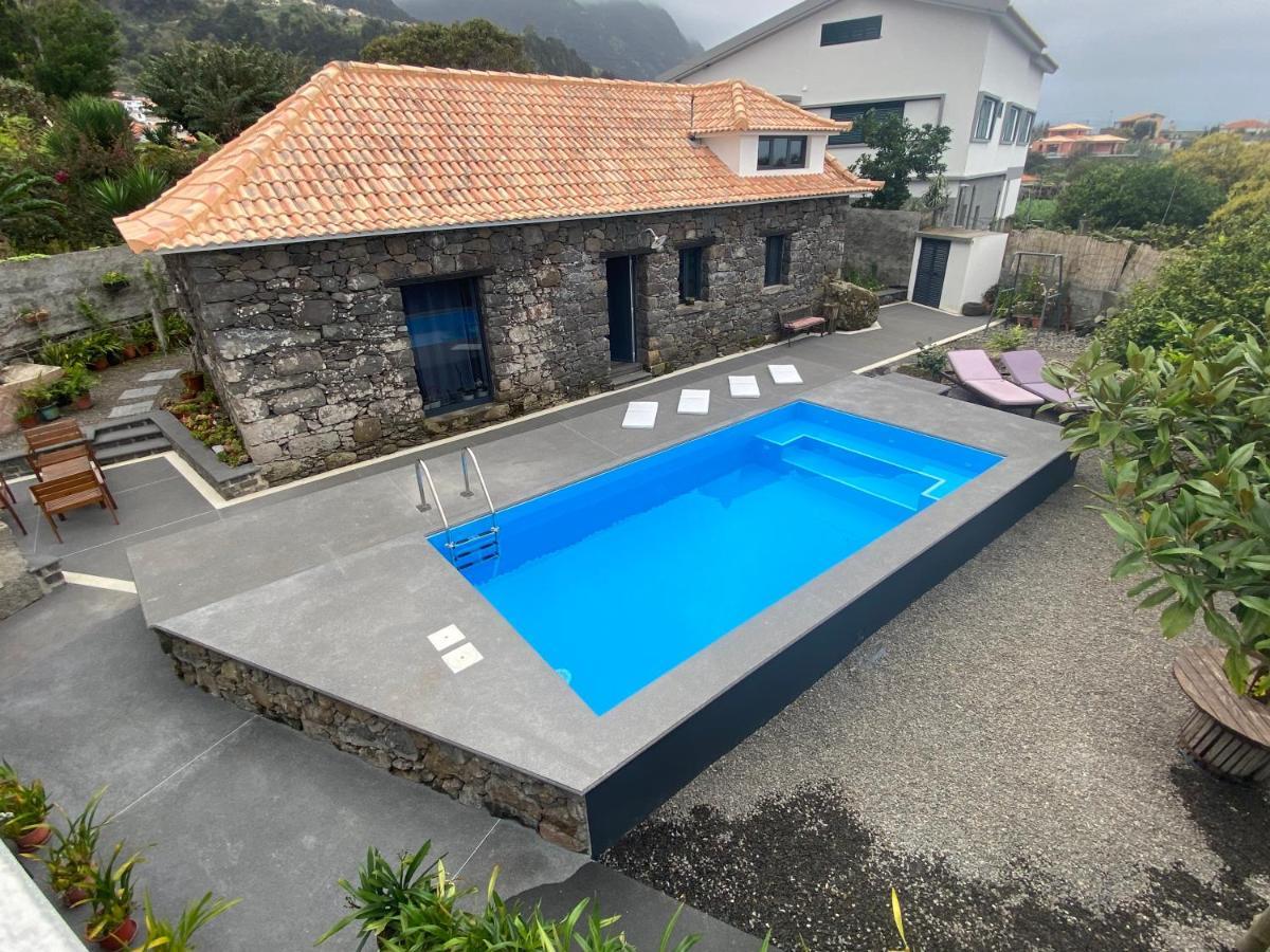 Cottage Quinze, Contemporary Designed Cottage With Swimming Pool Понта-Делгада Экстерьер фото